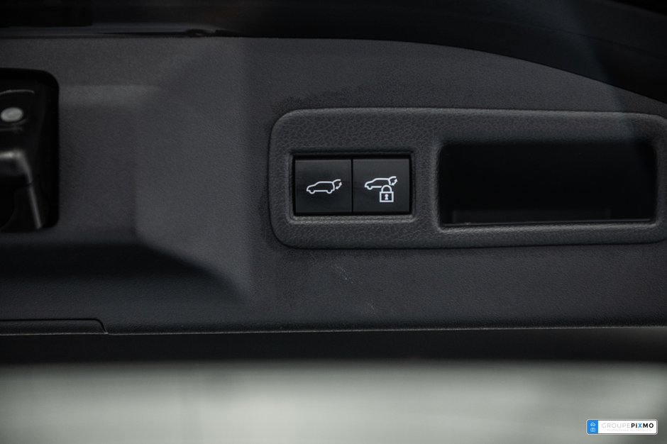 Toyota bZ4X XLE / AWD / APPLE CARPLAY / TOIT PANORAMIQUE+++ 2023-12