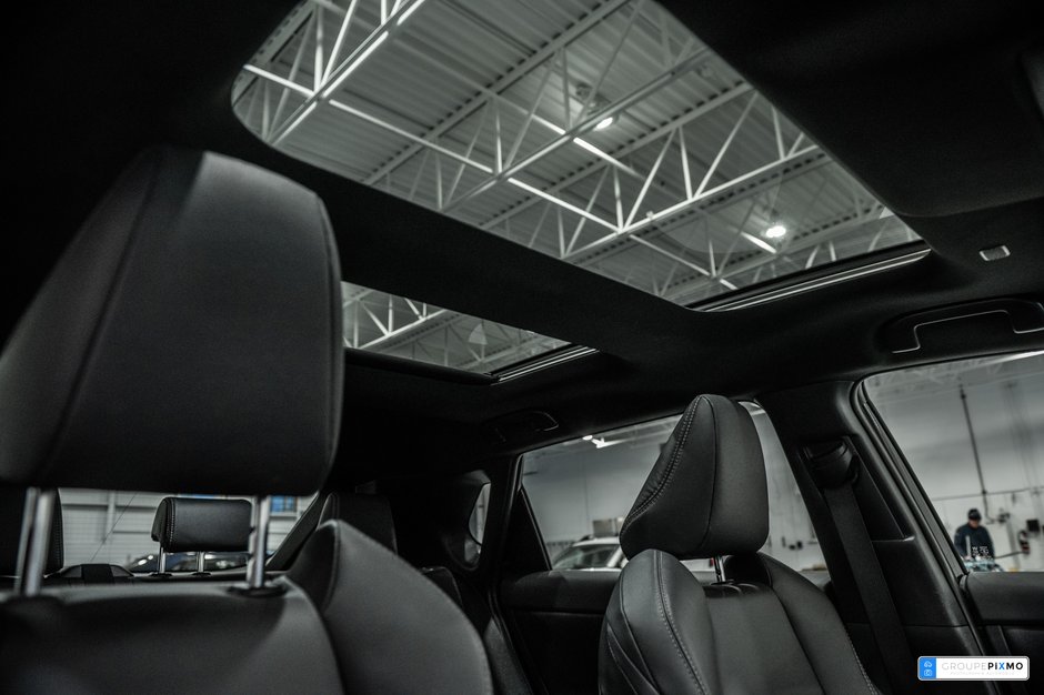 Toyota bZ4X XLE / AWD / APPLE CARPLAY / TOIT PANORAMIQUE+++ 2023-33