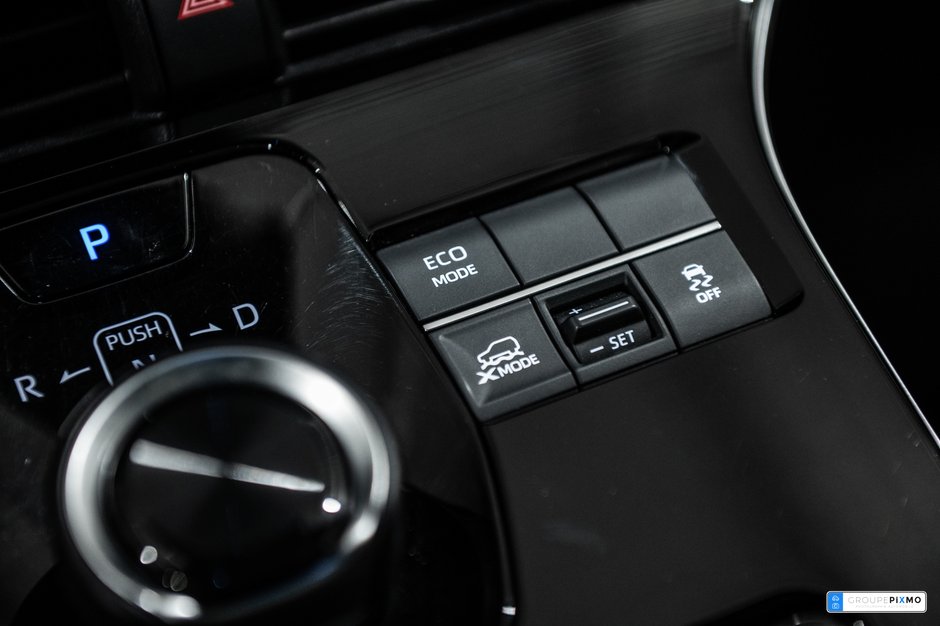 Toyota bZ4X XLE / AWD / APPLE CARPLAY / TOIT PANORAMIQUE+++ 2023-26