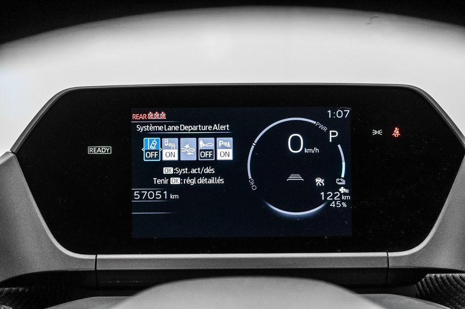 Toyota bZ4X XLE / AWD / CUIR / APPLE CARPLAY / TOIT PANO+++ 2023-15