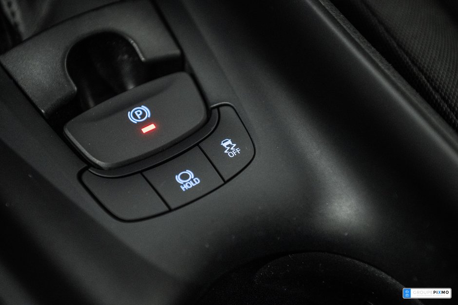 Toyota C-HR LE / APPLE CARPLAY / CAMÉRA DE RECUL / UN PROPRIO 2021-22