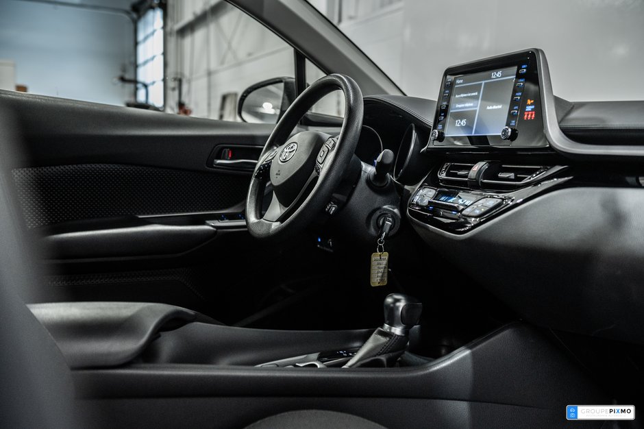 Toyota C-HR LE / APPLE CARPLAY / CAMÉRA DE RECUL / UN PROPRIO 2021-27