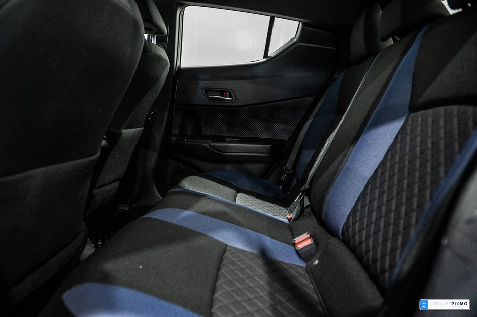 Toyota C-HR XLE / PREMIUM / APPLE CARPLAY / CAMÉRA DE RECUL++ 2021-27