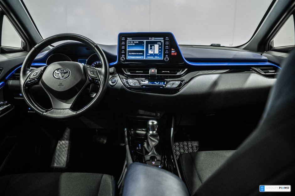 Toyota C-HR XLE / PREMIUM / APPLE CARPLAY / CAMÉRA DE RECUL++ 2021-28