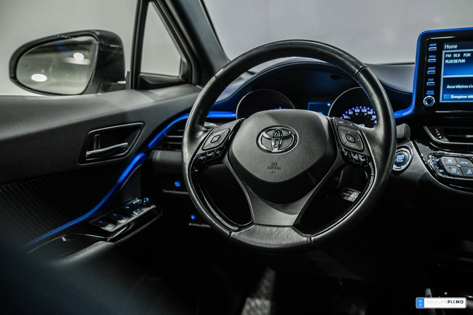 Toyota C-HR XLE / PREMIUM / APPLE CARPLAY / CAMÉRA DE RECUL++ 2021-29