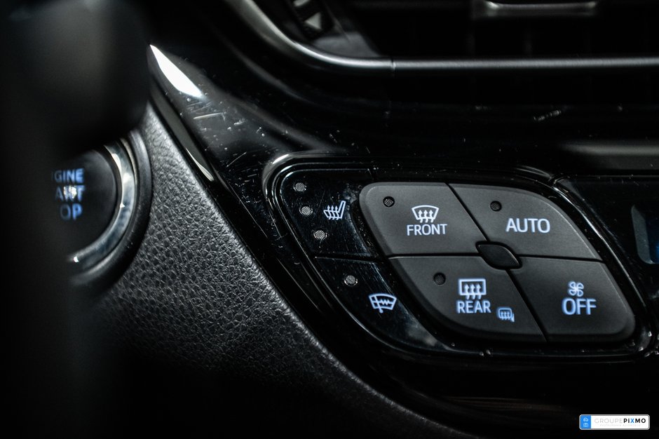 Toyota C-HR XLE / PREMIUM / APPLE CARPLAY / CAMÉRA DE RECUL++ 2021-23