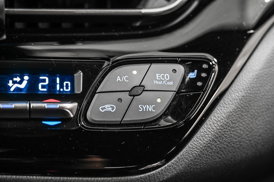 Toyota C-HR XLE / PREMIUM / APPLE CARPLAY / SIÉEGES CHAUFFANTS 2022-17