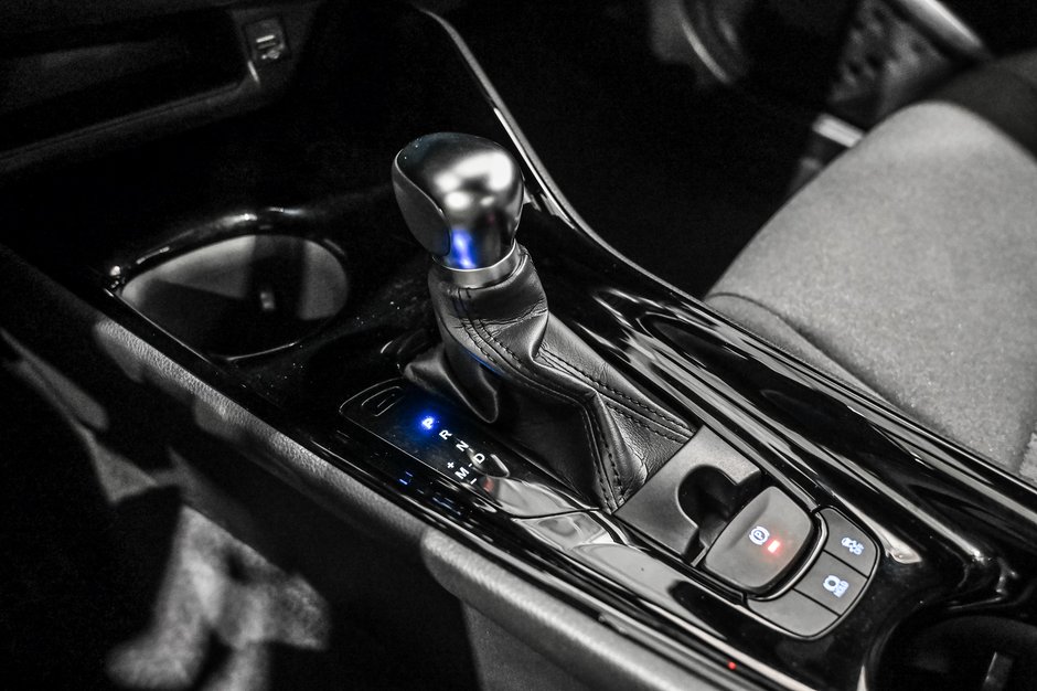 2022 Toyota C-HR XLE / PREMIUM / APPLE CARPLAY / CAMÉRA DE RECUL+++-16