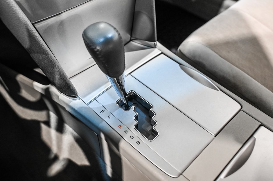 2010 Toyota Camry Hybrid LE / HYBRIDE / GROUPE ÉLECTRIQUE COMPLET / A/C ++-14