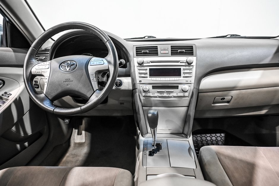 2010 Toyota Camry Hybrid LE / HYBRIDE / GROUPE ÉLECTRIQUE COMPLET / A/C ++-18