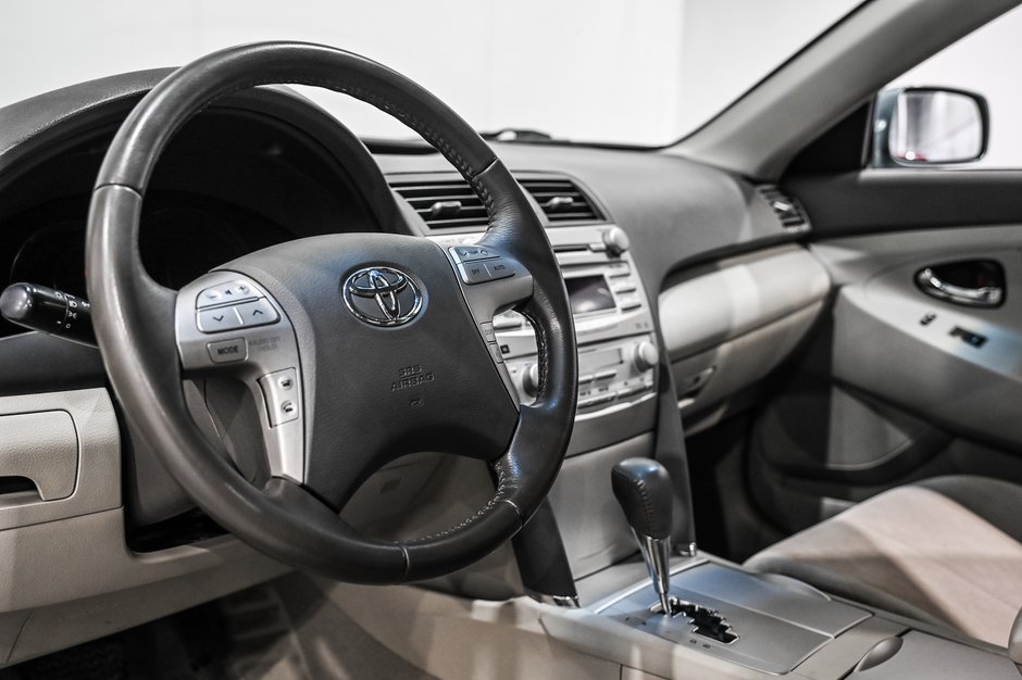 2010 Toyota Camry Hybrid LE / HYBRIDE / GROUPE ÉLECTRIQUE COMPLET / A/C ++-10