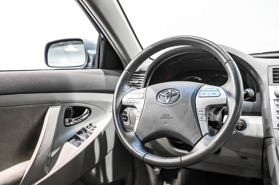 2010 Toyota Camry Hybrid LE / HYBRIDE / GROUPE ÉLECTRIQUE COMPLET / A/C ++-19