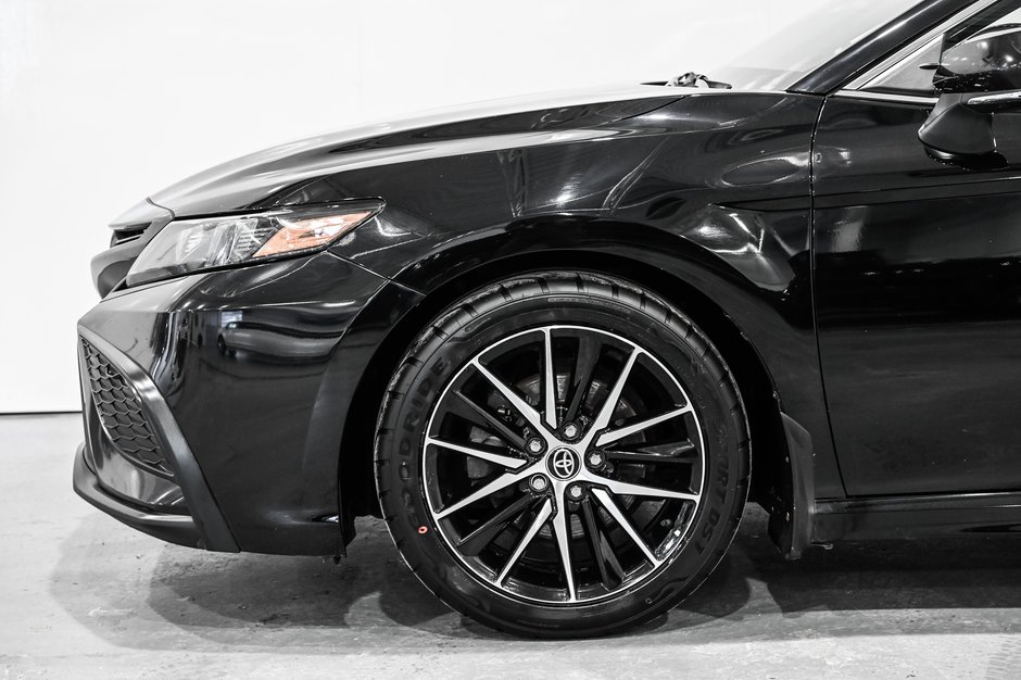 Toyota Camry Hybrid 2022 / SE / HYBRIDE / NIGHTSHADE+++ 2022-3