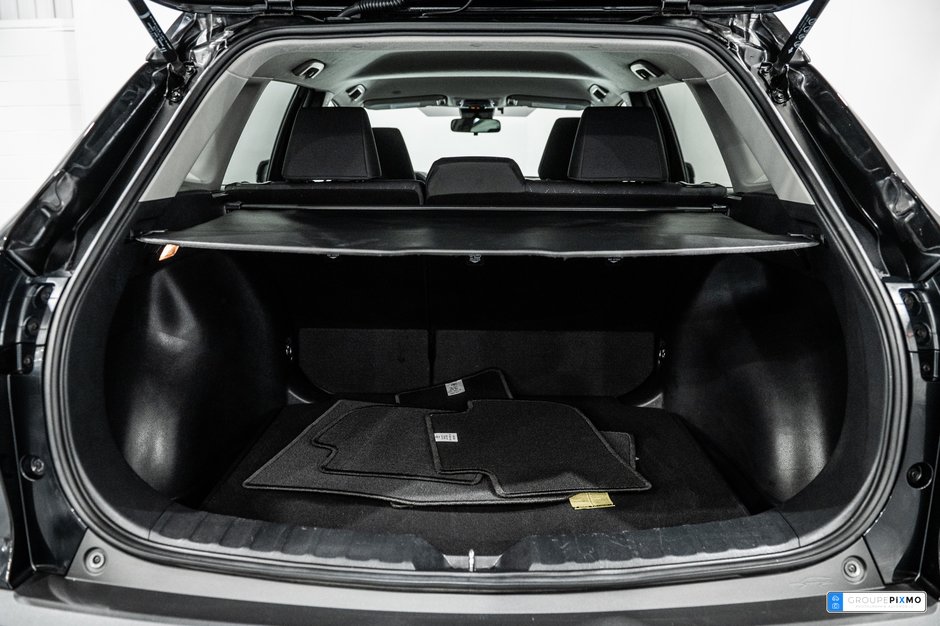 Toyota Corolla Cross LE / FWD / APPLE CARPLAY / SIÈGES CHAUFFANTS +++ 2022-11