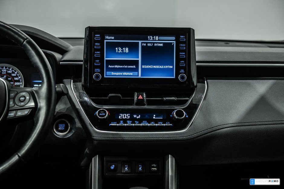 Toyota Corolla Cross LE / FWD / APPLE CARPLAY / SIÈGES CHAUFFANTS +++ 2022-28