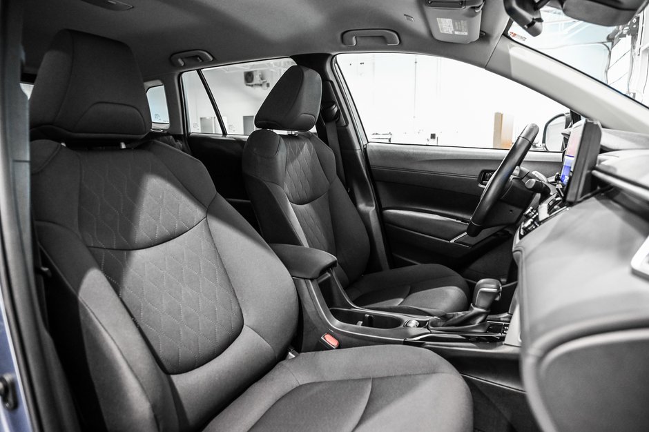 2023 Toyota Corolla Cross LE+FWD+SIÈGES CHAUFFANTS+CAMÉRA+++-23