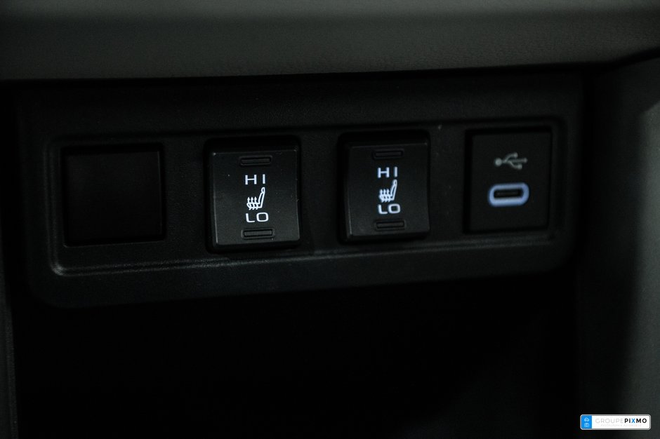 Toyota Corolla Cross L / AWD / APPLE CARPLAY / CAMÉRA DE RECUL++ 2023-22