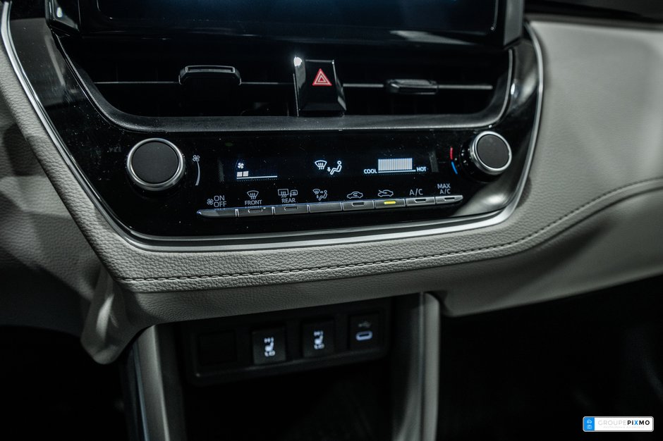 Toyota Corolla Cross L / AWD / APPLE CARPLAY / CAMÉRA DE RECUL++ 2023-20