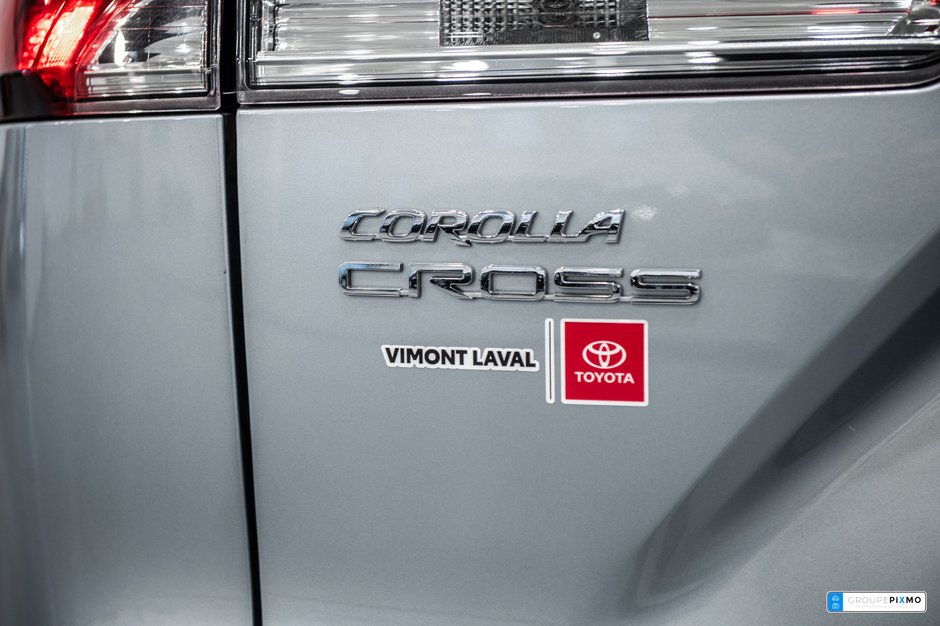 Toyota Corolla Cross L / AWD / APPLE CARPLAY / CAMÉRA DE RECUL++ 2023-9