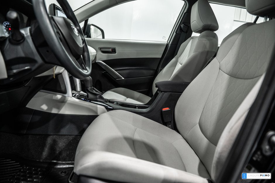 2023 Toyota Corolla Cross L / FWD / APPLE CARPLAY / CAMÉRA DE RECUL+++-12