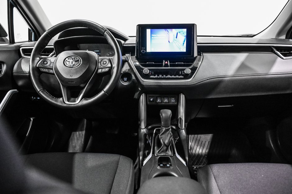 2025 Toyota Corolla Cross LE / AWD / CAMÉRA DE RECUL / SIÈGES CHAUFFANTS +++-21