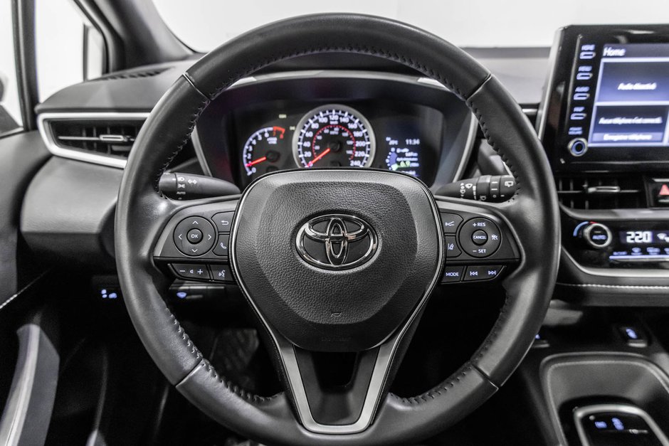 2021 Toyota Corolla Hatchback SE / APPLE CARPLAY / SIÈGES CHAUFFANTS / CAMÉRA ++-16