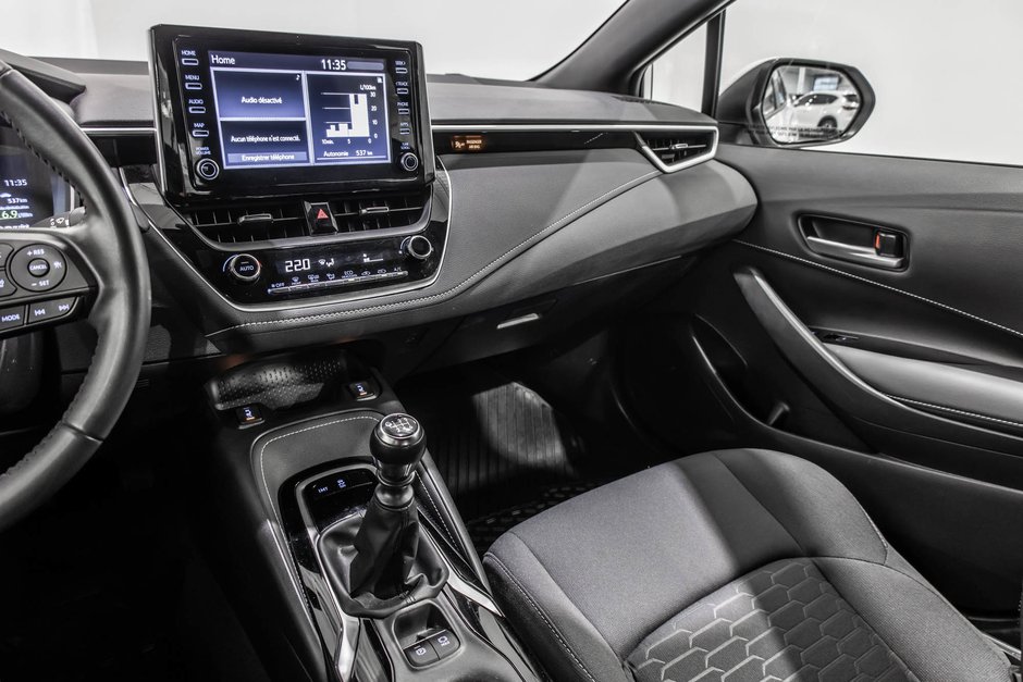 2021 Toyota Corolla Hatchback SE / APPLE CARPLAY / SIÈGES CHAUFFANTS / CAMÉRA ++-20