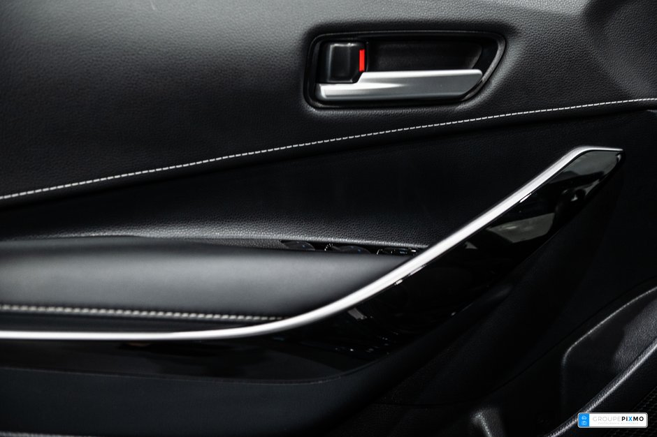 2021 Toyota Corolla Hatchback XSE / CUIR / APPLE CARPLAY / CAMÉRA DE RECUL+++-12
