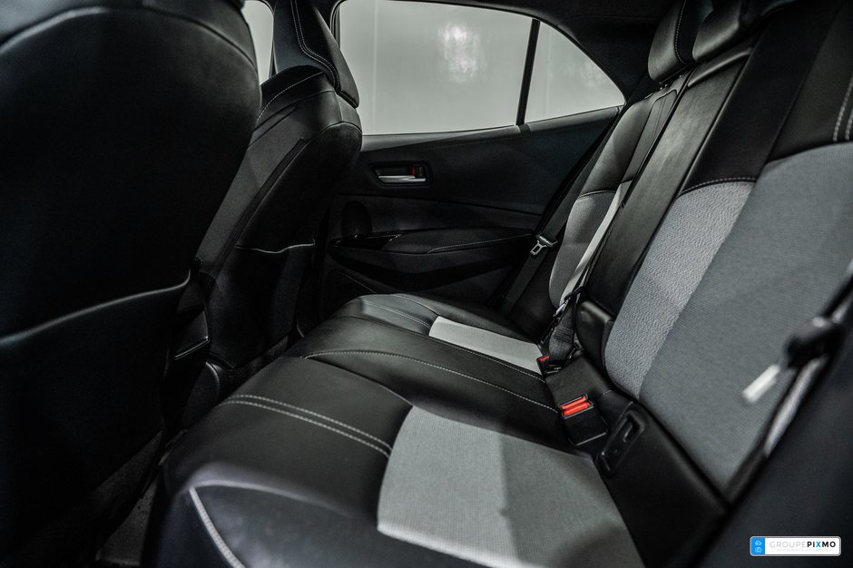 2021 Toyota Corolla Hatchback XSE / CUIR / APPLE CARPLAY / CAMÉRA DE RECUL+++-28