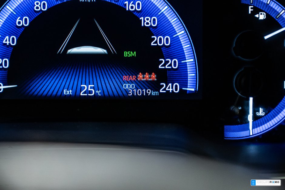 2021 Toyota Corolla Hatchback XSE / CUIR / APPLE CARPLAY / CAMÉRA DE RECUL+++-19