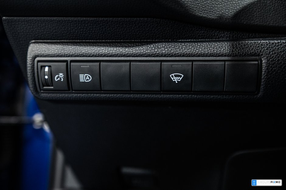 Toyota Corolla Hatchback SE PLUS / APPLE CARPLAY / SIÈGES CHAUFFANTS +++ 2023-15