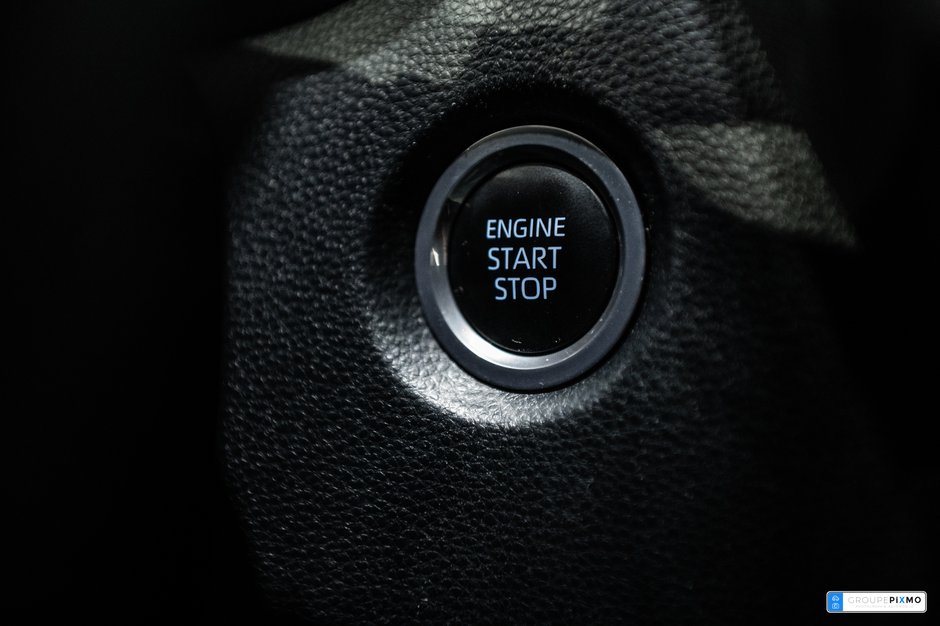 Toyota Corolla Hatchback SE PLUS / APPLE CARPLAY / SIÈGES CHAUFFANTS +++ 2023-19