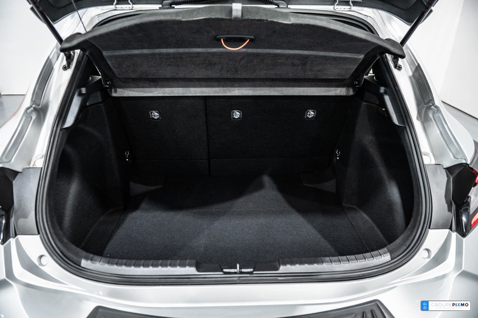 Toyota Corolla Hatchback SE / HATCHBACK / APPLE CARPLAY / CAMÉRA DE RECUL++ 2023-11