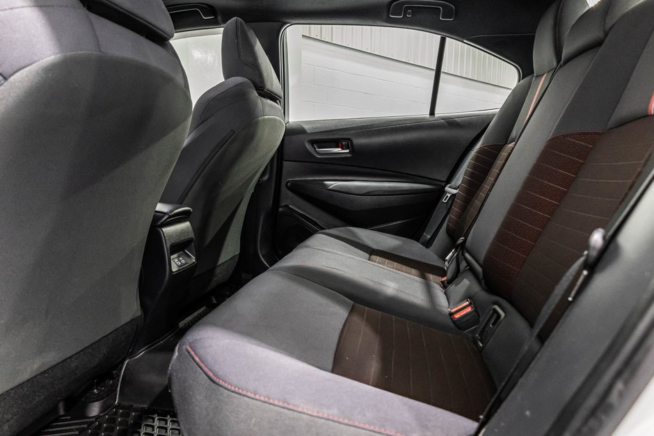 2023 Toyota Corolla Hybrid SE / AMÉLIORÉ / HYBRIDE / APPLE CARPLAY / TOIT +++-30