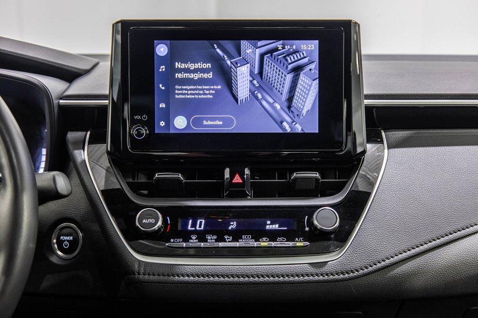 2025 Toyota Corolla Hybrid SE / AWD / HYBRIDE / APPLE CARPLAY / TOIT OUVRANT-33
