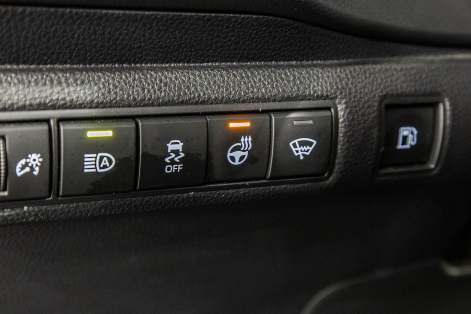 2025 Toyota Corolla Hybrid SE / AWD / HYBRIDE / APPLE CARPLAY / TOIT OUVRANT-16