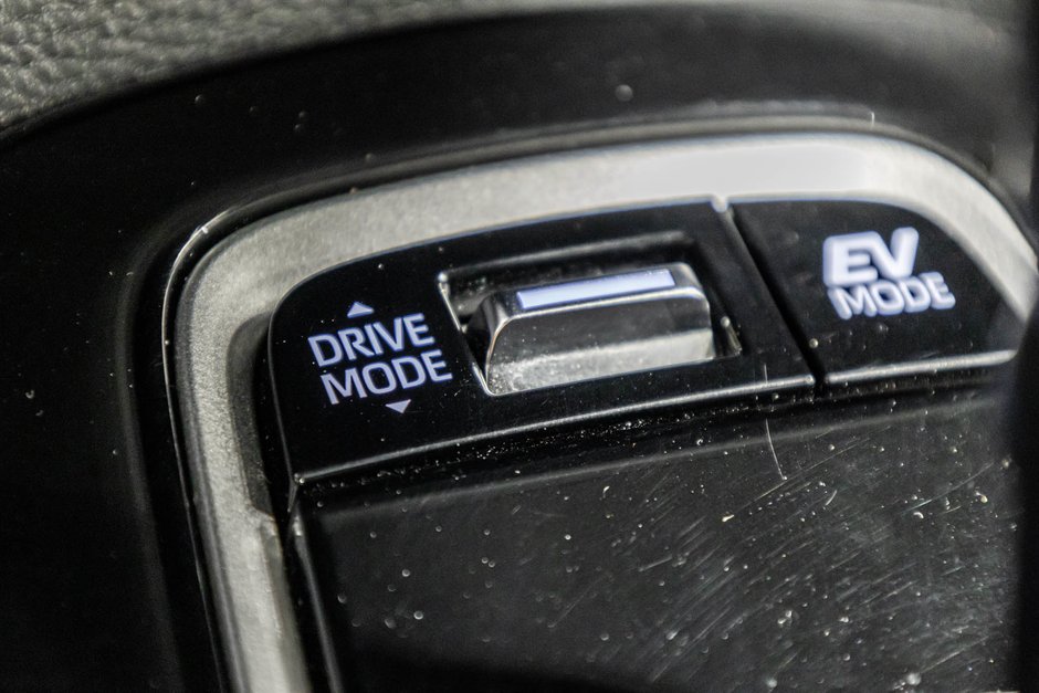 2025 Toyota Corolla Hybrid SE / AWD / HYBRIDE / APPLE CARPLAY / TOIT OUVRANT-26