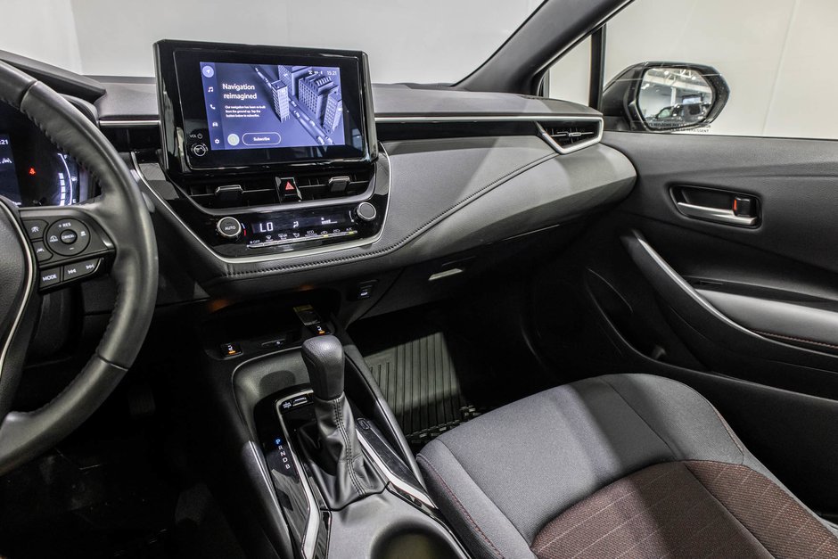 2025 Toyota Corolla Hybrid SE / AWD / HYBRIDE / APPLE CARPLAY / TOIT OUVRANT-21