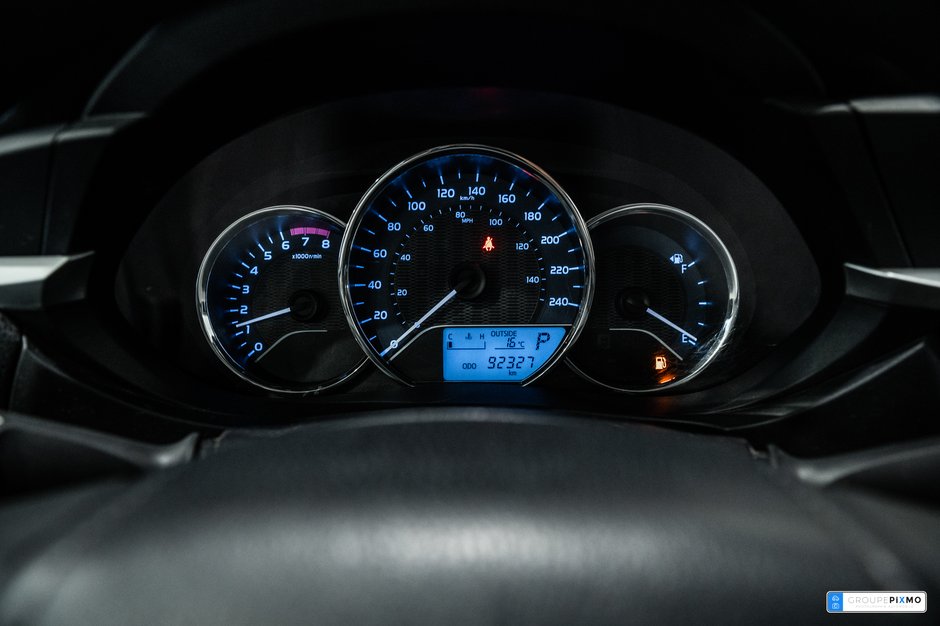 Toyota Corolla CE / A/C / GROUPE ÉLECTRIQUE COMPLET +++ 2016-15