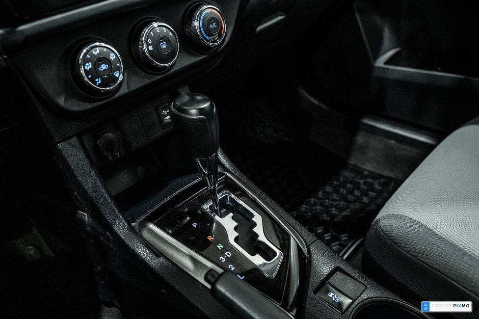 Toyota Corolla CE / A/C / GROUPE ÉLECTRIQUE COMPLET +++ 2016-21