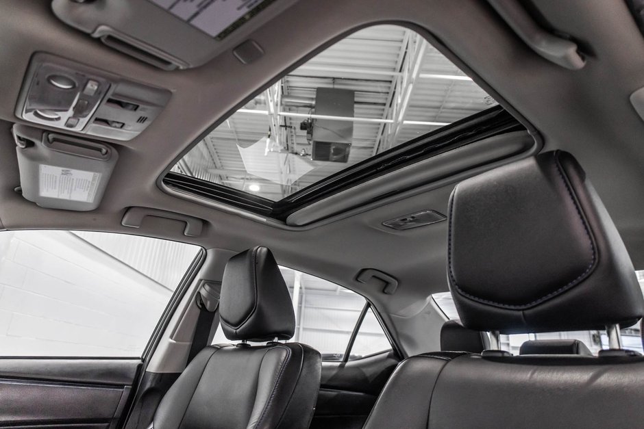 2019 Toyota Corolla SE / AMÉLIORÉ / CAMÉRA DE RECUL /SIEGES CHAUFFANTS-28