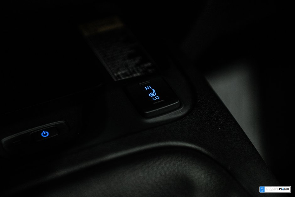 Toyota Corolla LE / AMÉLOIRÉ / TOIT OUVRANT / APPLE CARPLAY++ 2020-23