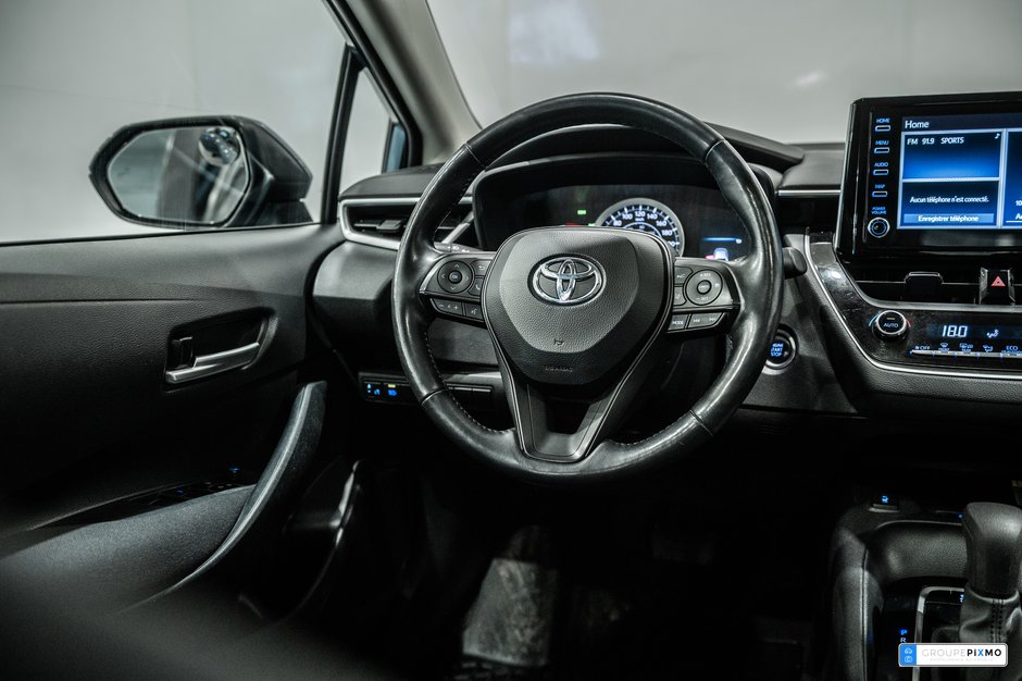 Toyota Corolla LE / AMÉLOIRÉ / TOIT OUVRANT / APPLE CARPLAY++ 2020-28