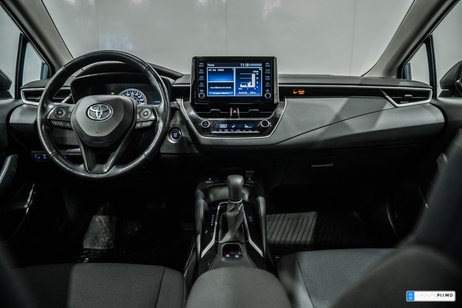 Toyota Corolla LE / AMÉLOIRÉ / TOIT OUVRANT / APPLE CARPLAY++ 2020-27