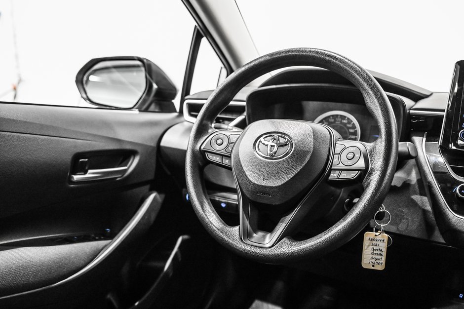 Toyota Corolla LE / SIÈGES CHAUFFANTS / APPLE CARPLAY / +++ 2021-18