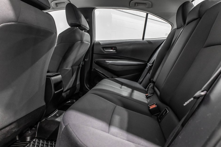 2021 Toyota Corolla LE / APPLE CARPLAY / SIÈGES CHAUFFANTS / CAMÉRA ++-25
