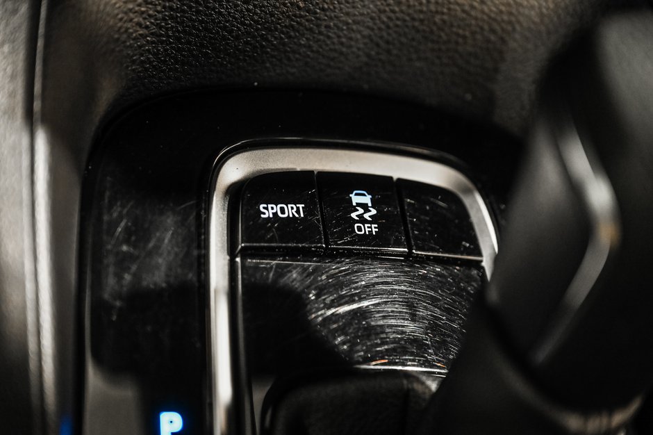 2022 Toyota Corolla SE/APPLE CARPLAY/SIEGES CHAUFFANTS/MAGS++-12