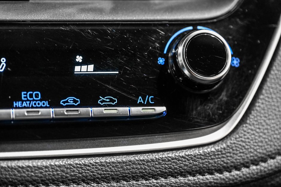 2022 Toyota Corolla SE/APPLE CARPLAY/SIEGES CHAUFFANTS/MAGS++-15
