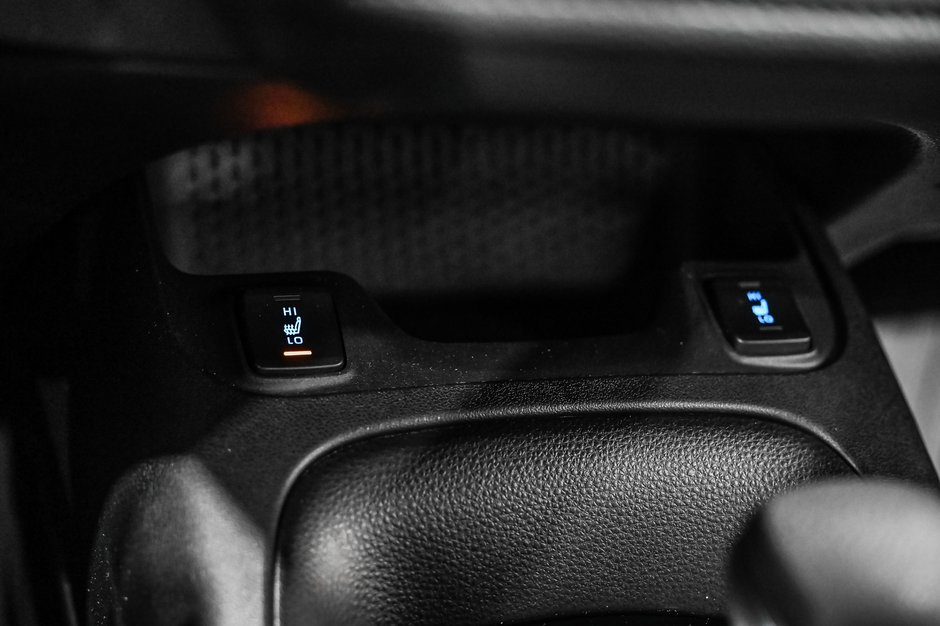 2022 Toyota Corolla SE/APPLE CARPLAY/SIEGES CHAUFFANTS/MAGS++-13