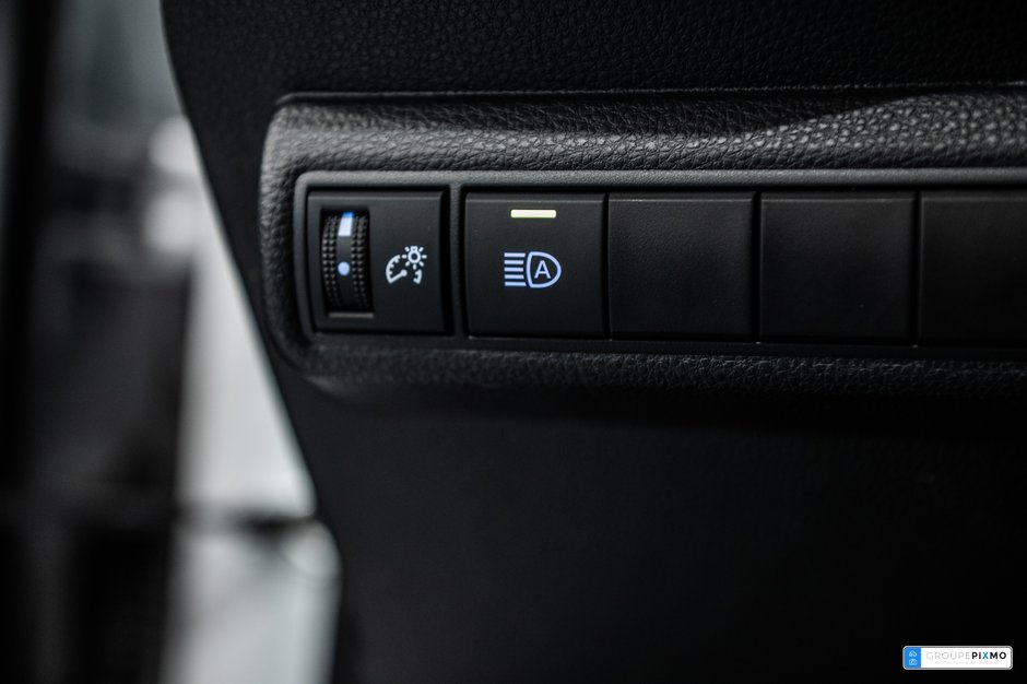 Toyota Corolla L / APPLE CARPLAY / CAMÉRA DE RECUL ++ 2022-14